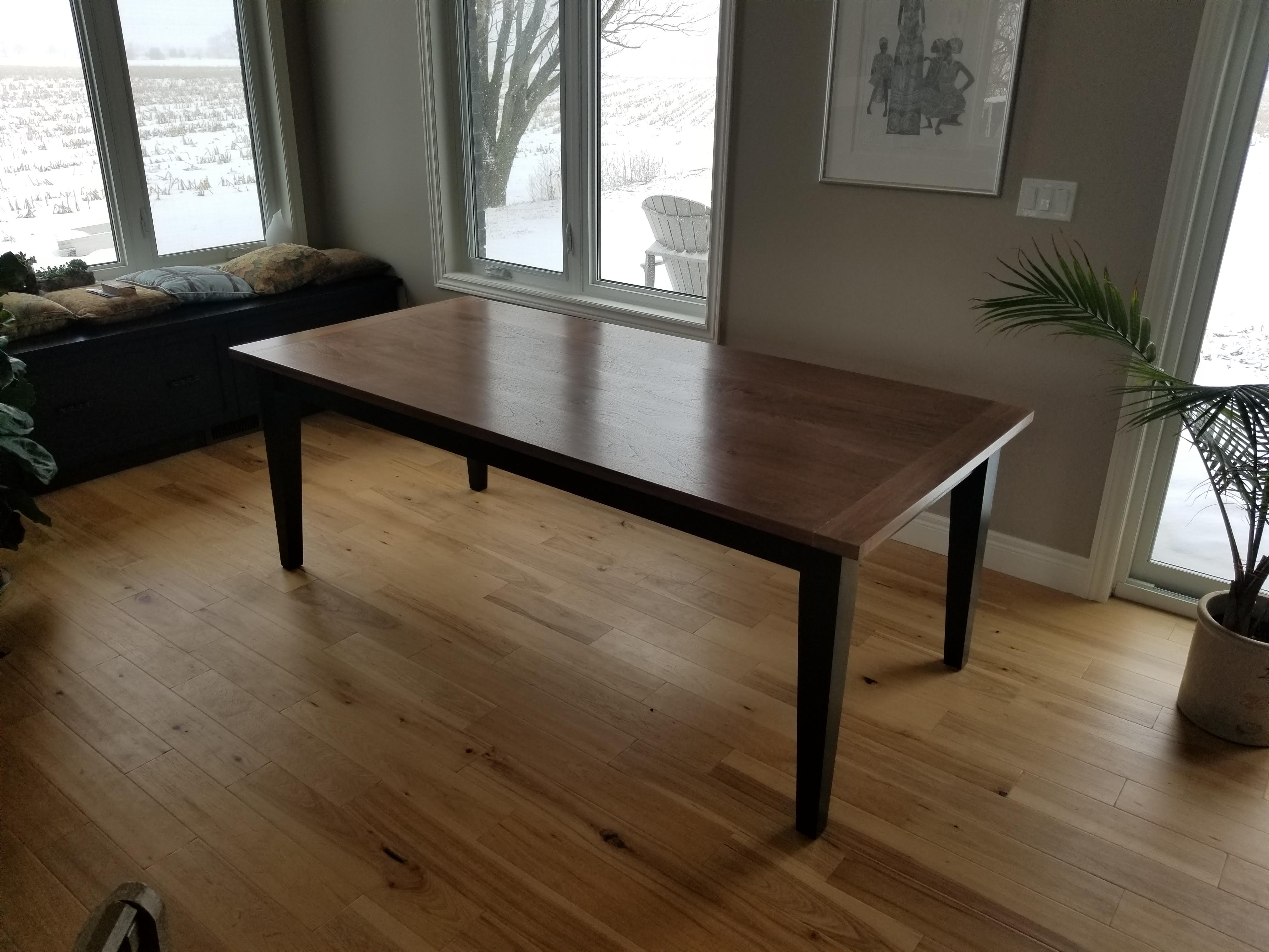 tapered dining room table legs